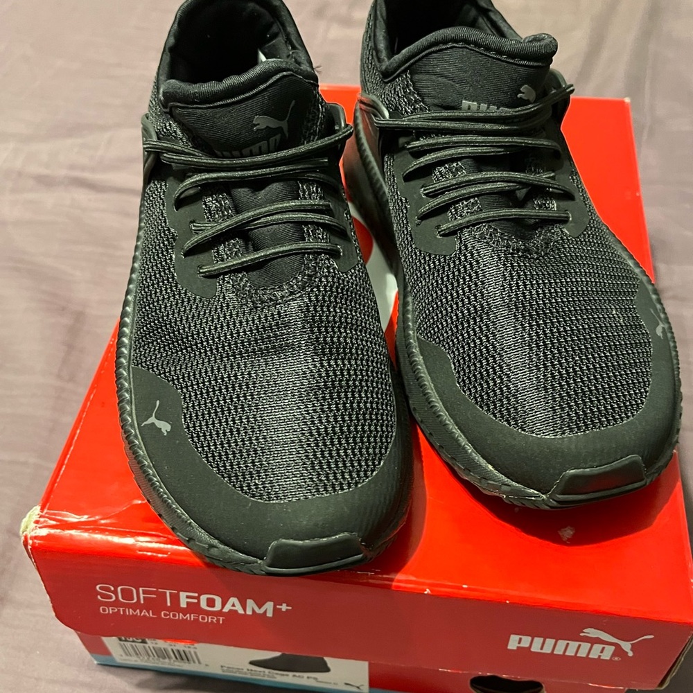 Puma pacer next cage sneakers.